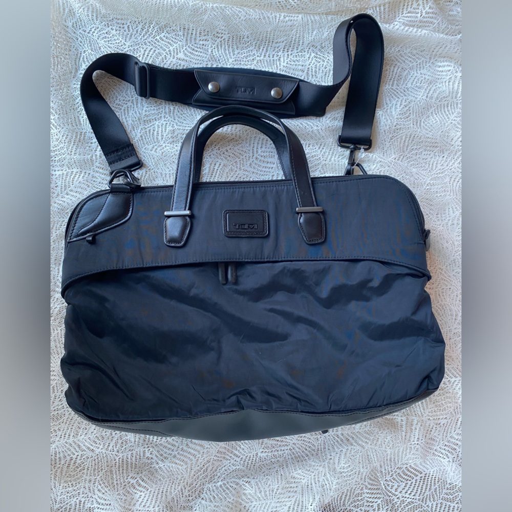 TUMI Virtue Victory Slim Laptop/Briefcase Bag